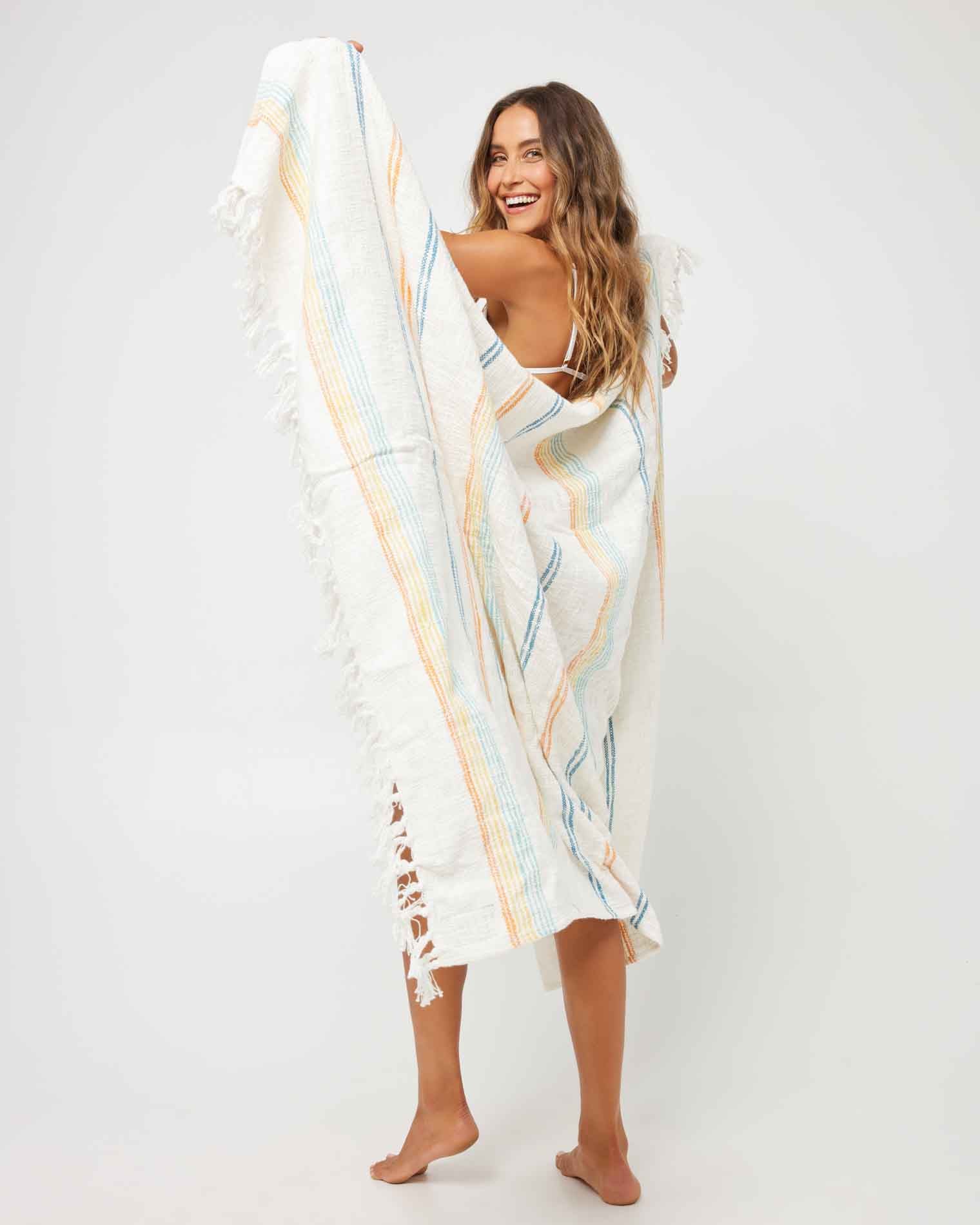 Kimana Beach Blanket - Image 4